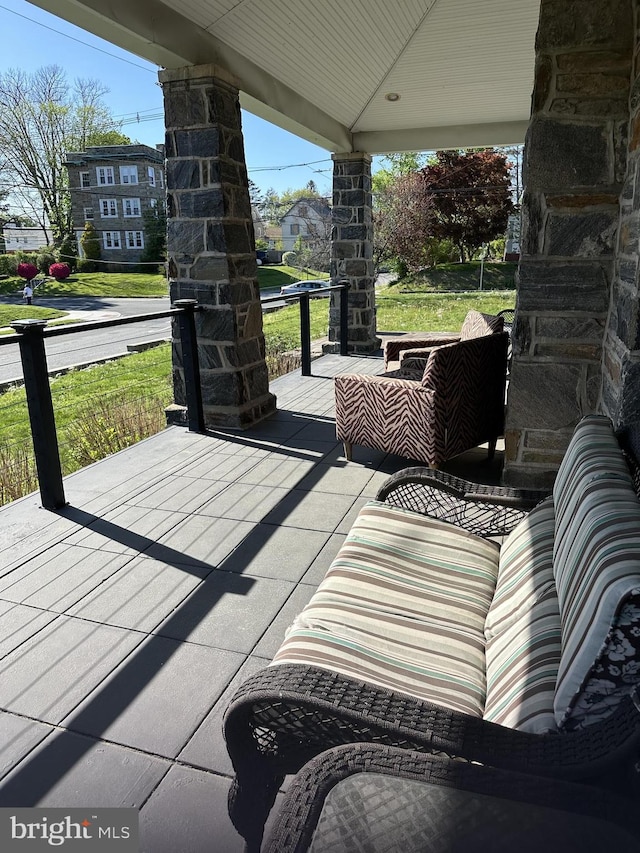 225 Wayne Ave, Lansdowne, PA 19050 - view of patio / terrace