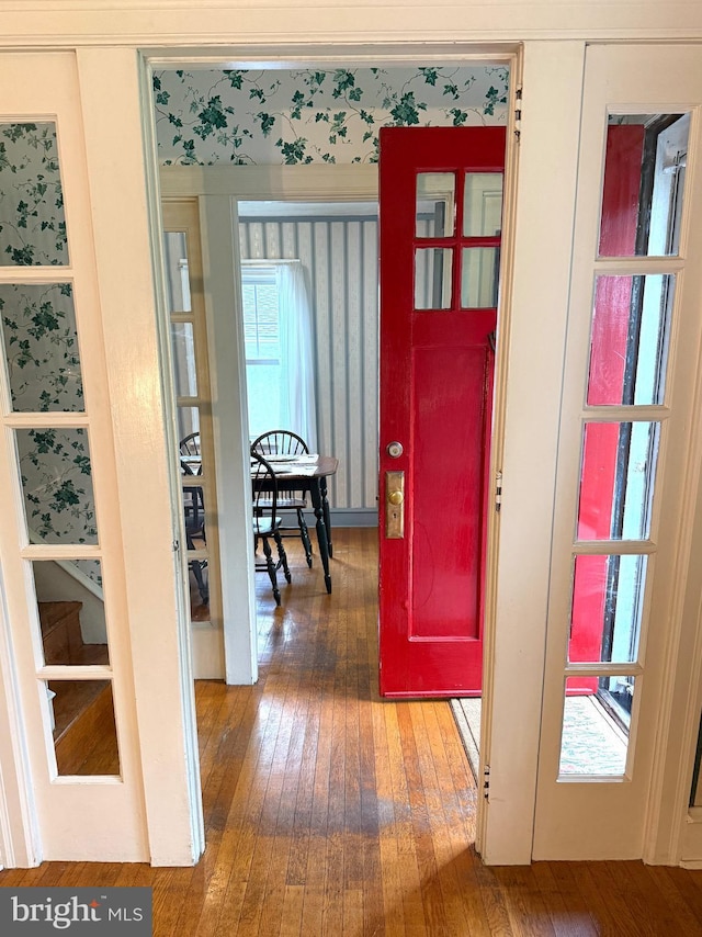 241 Edge Hill Rd, Glenside, PA 19038 - foyer entrance featuring wood-type flooring