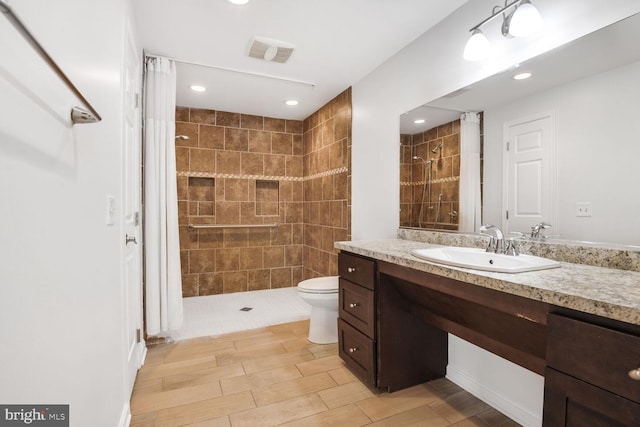 2605 Magdalene Acres Pl, Waldorf, MD 20603 - full bath featuring a shower stall, vanity, toilet, and recessed lighting