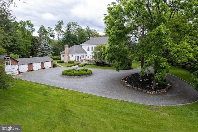 2740 Hunter Mill Rd, Oakton, VA 22124 - view of grassy yard with curved driveway