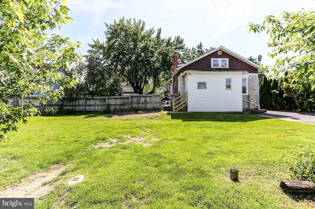 147 N Spruce St, Elizabethtown, PA 17022 - view of yard