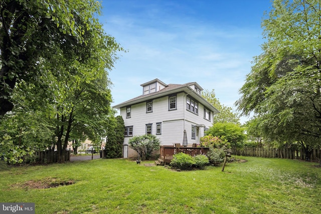 324 Cameron Rd, Willow Grove, PA 19090 - view of side of property with a wooden deck