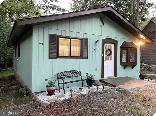 7108 Robinwood Dr, Tobyhanna, PA 18466 - view of front of property