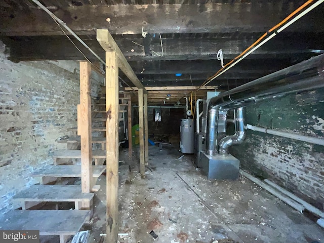2554 Frederick Ave, Baltimore, MD 21223 - unfinished below grade area with water heater