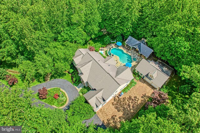 5026 Huntwood Manor Dr, Fairfax, VA 22030 - aerial view of a pool area