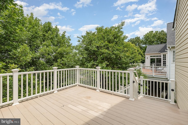 3839 Mulberry Point Ct, Dumfries, VA 22025 - view of deck