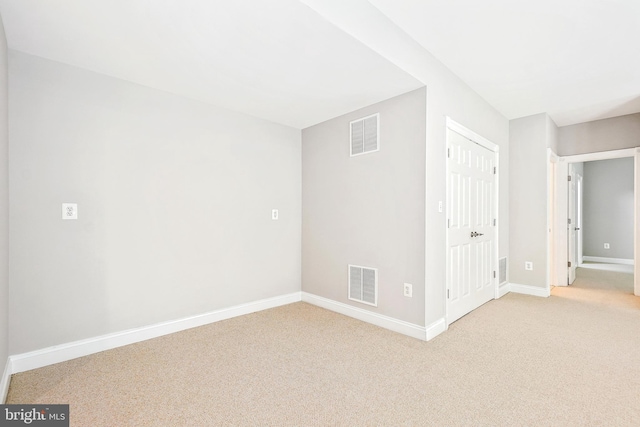 3530 Schuerman House Dr, Fairfax, VA 22031 - empty room with light carpet and baseboards