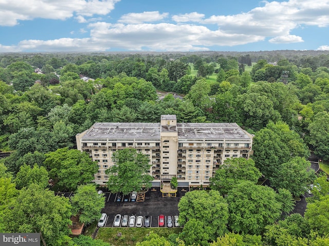 700 Avondale Rd Unit Ph-12, Wallingford, PA 19086 - drone / aerial view of a heavily wooded area