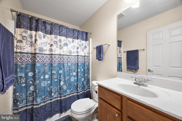 139 Flora Vista Ln, Woodstock, VA 22664 - full bath with toilet, vanity, and a shower with curtain