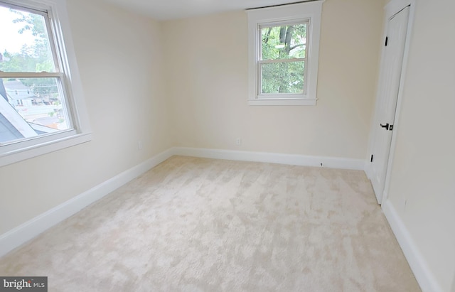 22 Leeway Rd, Baltimore, MD 21222 - carpeted empty room featuring baseboards