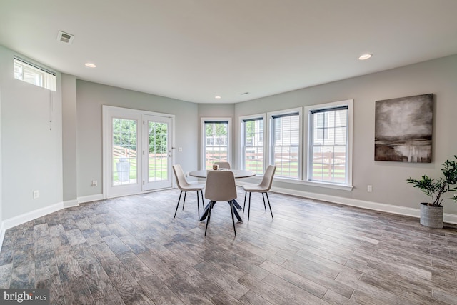 42720 Mount Auburn Pl, Broadlands, VA 20148 - dining area featuring wood finished floors, baseboards, and recessed lighting