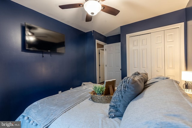 15245 Wedgewood Dr, Greencastle, PA 17225 - bedroom with a closet and ceiling fan