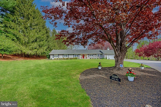 15009 La Vale Rd, Monkton, MD 21111 - single story home featuring a front yard and driveway
