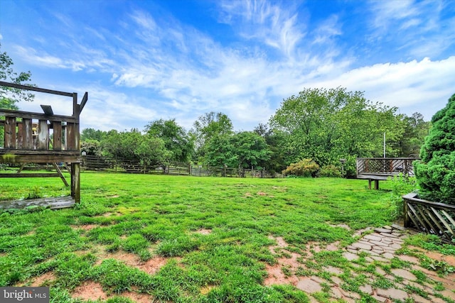 8292 Hickory Rd, Stewartstown, PA 17363 - view of yard
