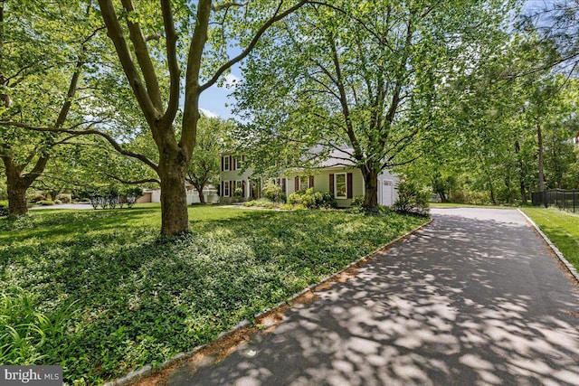15 Hamilton Ct, Lawrenceville, NJ 08648 - colonial home with a front lawn and driveway