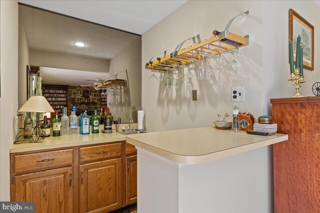 15 Hamilton Ct, Lawrenceville, NJ 08648 - indoor wet bar featuring recessed lighting