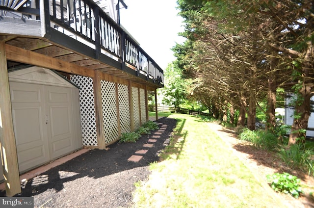 6385 Hunters Crossing Ct, Eldersburg, MD 21784 - view of yard