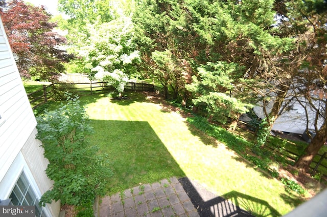 6385 Hunters Crossing Ct, Eldersburg, MD 21784 - view of yard