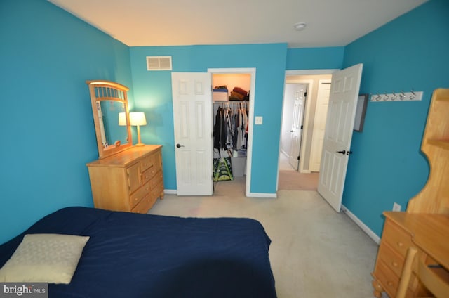 6385 Hunters Crossing Ct, Eldersburg, MD 21784 - bedroom with carpet flooring, baseboards, and a spacious closet
