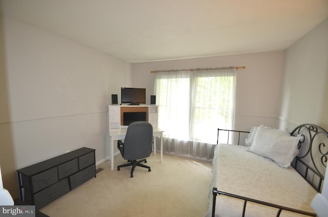 6385 Hunters Crossing Ct, Eldersburg, MD 21784 - carpeted bedroom with an office area