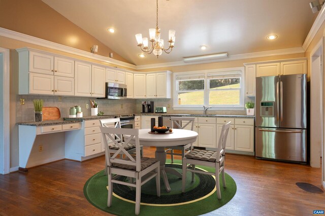 4122 Green Creek Rd, Schuyler, VA 22969