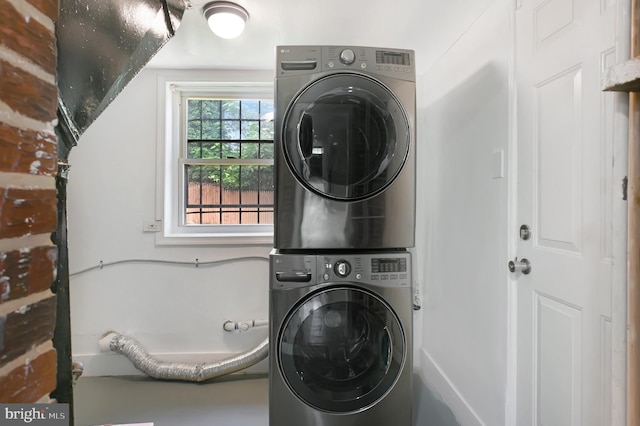 4504 Clay St NE, Washington, DC 20019 - washroom featuring stacked washer / drying machine