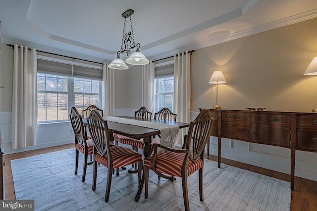 4408 Irish Creek Rd, Bernville, PA 19506 - dining space with light wood finished floors and a raised ceiling
