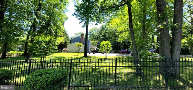 10401 Zion Dr, Fairfax, VA 22032 - view of yard