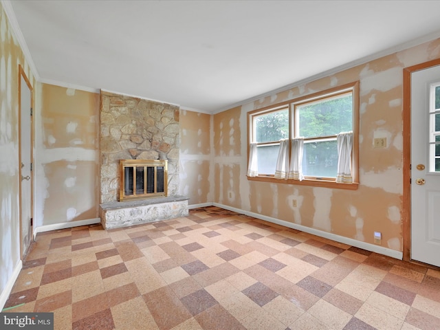 1122 Sheffield Dr, Berwyn, PA 19312 - unfurnished living room with baseboards, ornamental molding, and a fireplace