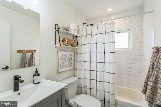 407 Salmon St, Philadelphia, PA 19125 - bathroom featuring vanity, toilet, and shower / bath combo