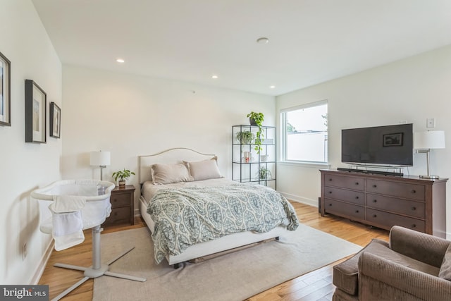 407 Salmon St, Philadelphia, PA 19125 - bedroom featuring baseboards, wood finished floors, and recessed lighting