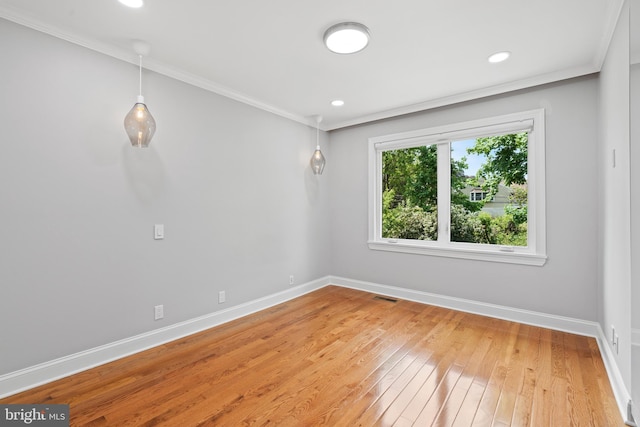 826 Suffolk Rd, Jenkintown, PA 19046 - spare room featuring baseboards, light wood finished floors, ornamental molding, and recessed lighting