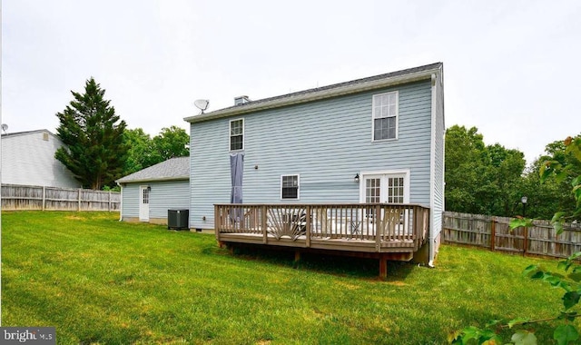 11714 Falcon Ridge Dr, Fredericksburg, VA 22407 - rear view of house featuring a deck, central AC, and crawl space