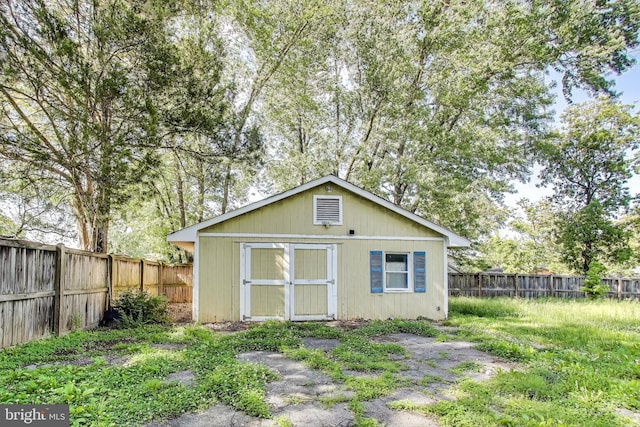 9112 3rd St, Lanham, MD 20706 - view of shed with a fenced backyard