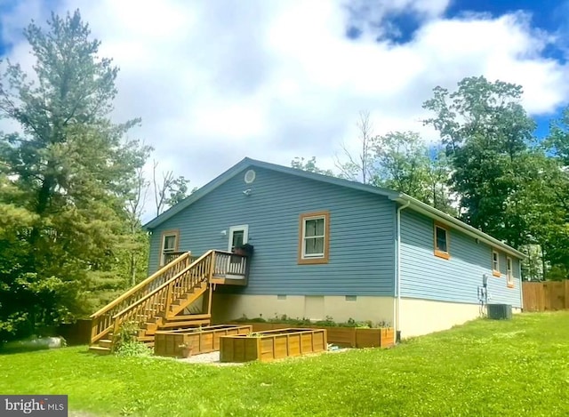 415 Rolly Rd, Mount Jackson, VA 22842 - rear view of property featuring a lawn, stairway, and crawl space