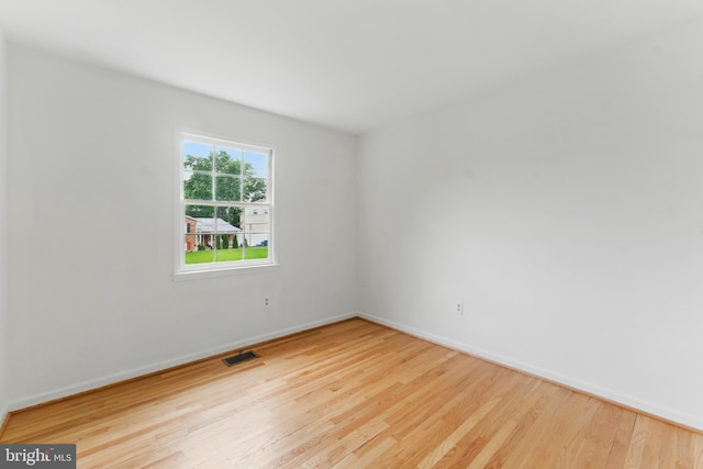 13021 Morningside Ln, Silver Spring, MD 20904 - unfurnished room with wood finished floors and baseboards