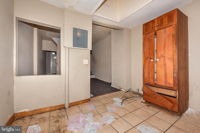 1926 Wilhelm St, Baltimore, MD 21223 - foyer featuring electric panel and baseboards