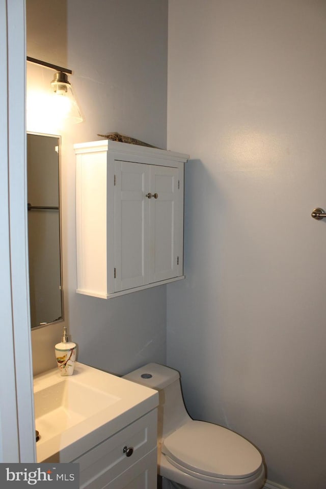 600 Moonglow Rd Unit 302, Odenton, MD 21113 - bathroom featuring vanity and toilet