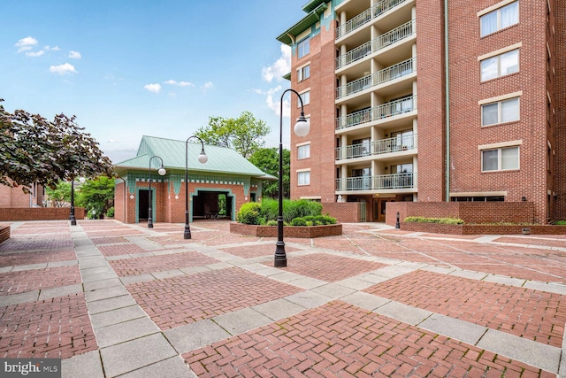 545 E Braddock Rd Unit 601, Alexandria, VA 22314