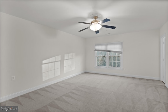 14603 Turner Wootton Pkwy, Upper Marlboro, MD 20774 - unfurnished room featuring carpet, baseboards, and a ceiling fan