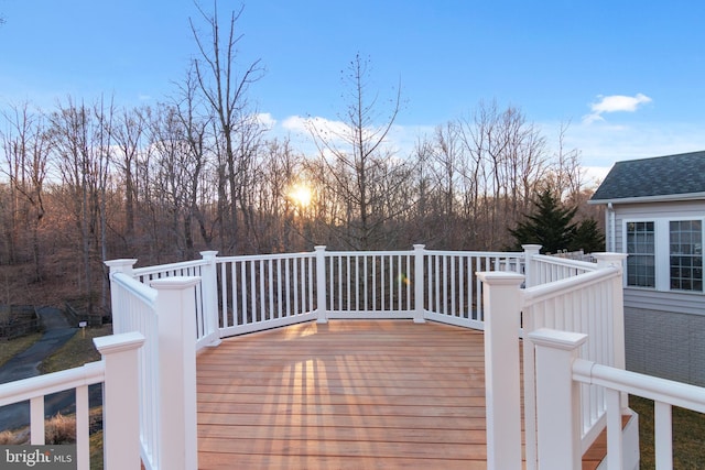 14603 Turner Wootton Pkwy, Upper Marlboro, MD 20774 - view of deck at dusk