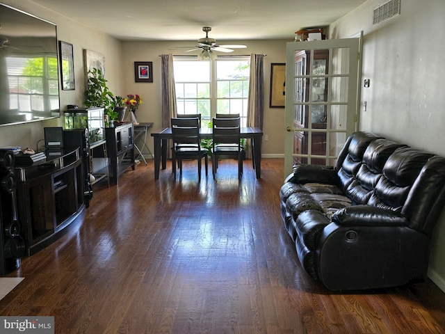 355 Leonard Ave, Hamilton, NJ 08619 - living room with ceiling fan and wood finished floors