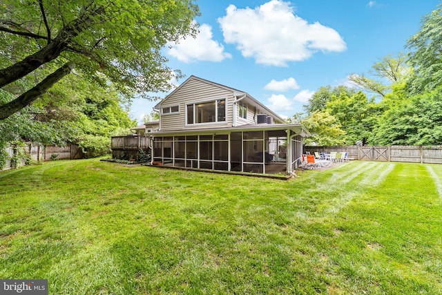 3 Vanderveer Dr, Lawrenceville, NJ 08648 - rear view of property featuring a sunroom