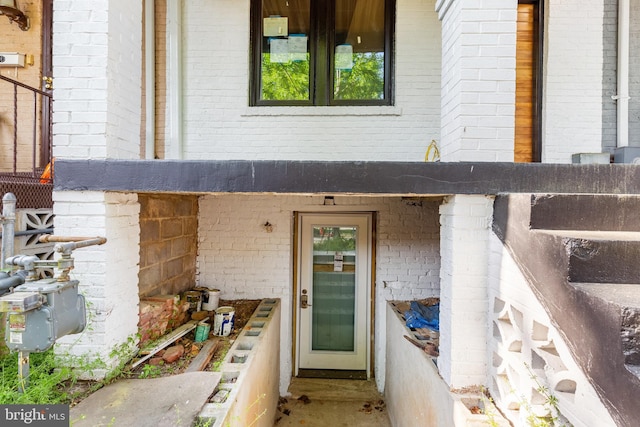 1661 Rosedale St NE, Washington, DC 20002 - property entrance featuring brick siding