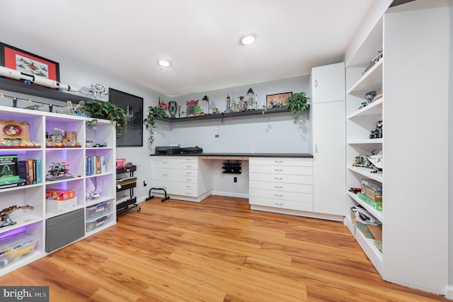 18 Basket Ct, Stafford, VA 22554 - home office with light wood-type flooring, built in desk, and recessed lighting