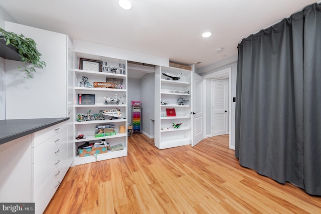 18 Basket Ct, Stafford, VA 22554 - spacious closet featuring light wood finished floors