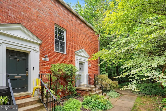3503 Martha Custis Dr, Alexandria, VA 22302 - entrance to property featuring brick siding