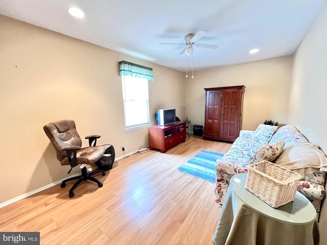9939 Wingtip Rd, Philadelphia, PA 19115 - sitting room with ceiling fan, light wood finished floors, baseboards, and recessed lighting