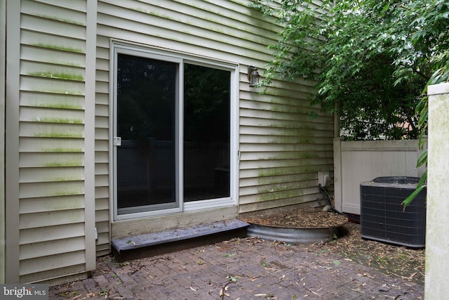 24 Beechtree Ln, Mountville, PA 17554 - exterior view of central AC