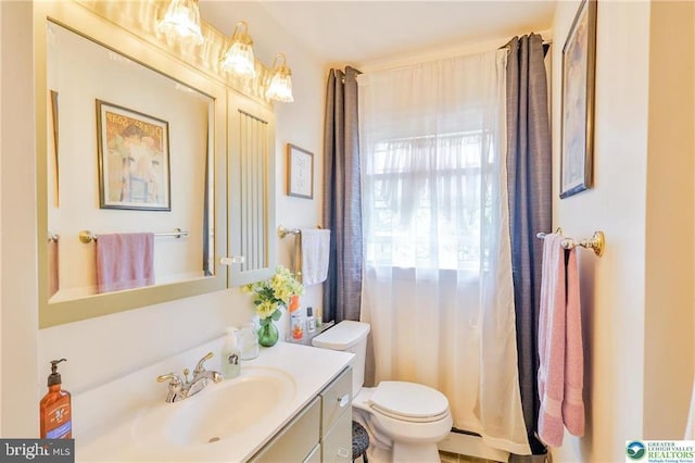 113 S Fairview St, Macungie, PA 18062 - bathroom with vanity and toilet